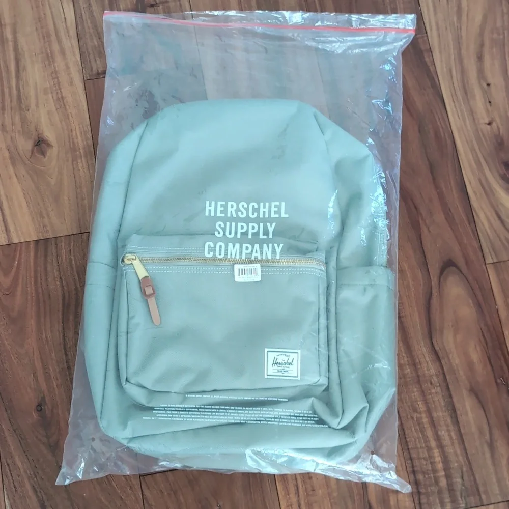 Herschel Supply Co. Settlement Sea Grass Backpack Nwt❤️